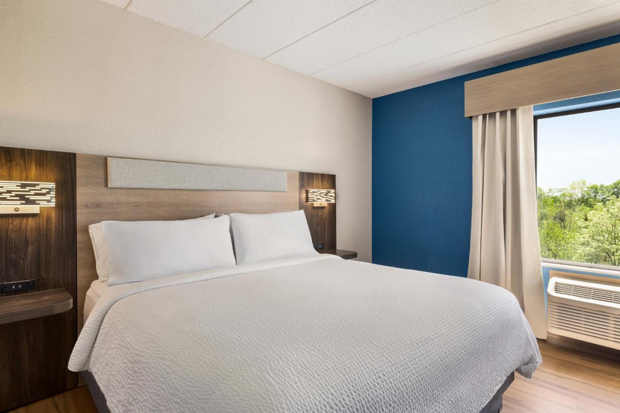 Holiday Inn Express Hotel & Suites Indianapolis W - Airport Area By Ihg Ngoại thất bức ảnh