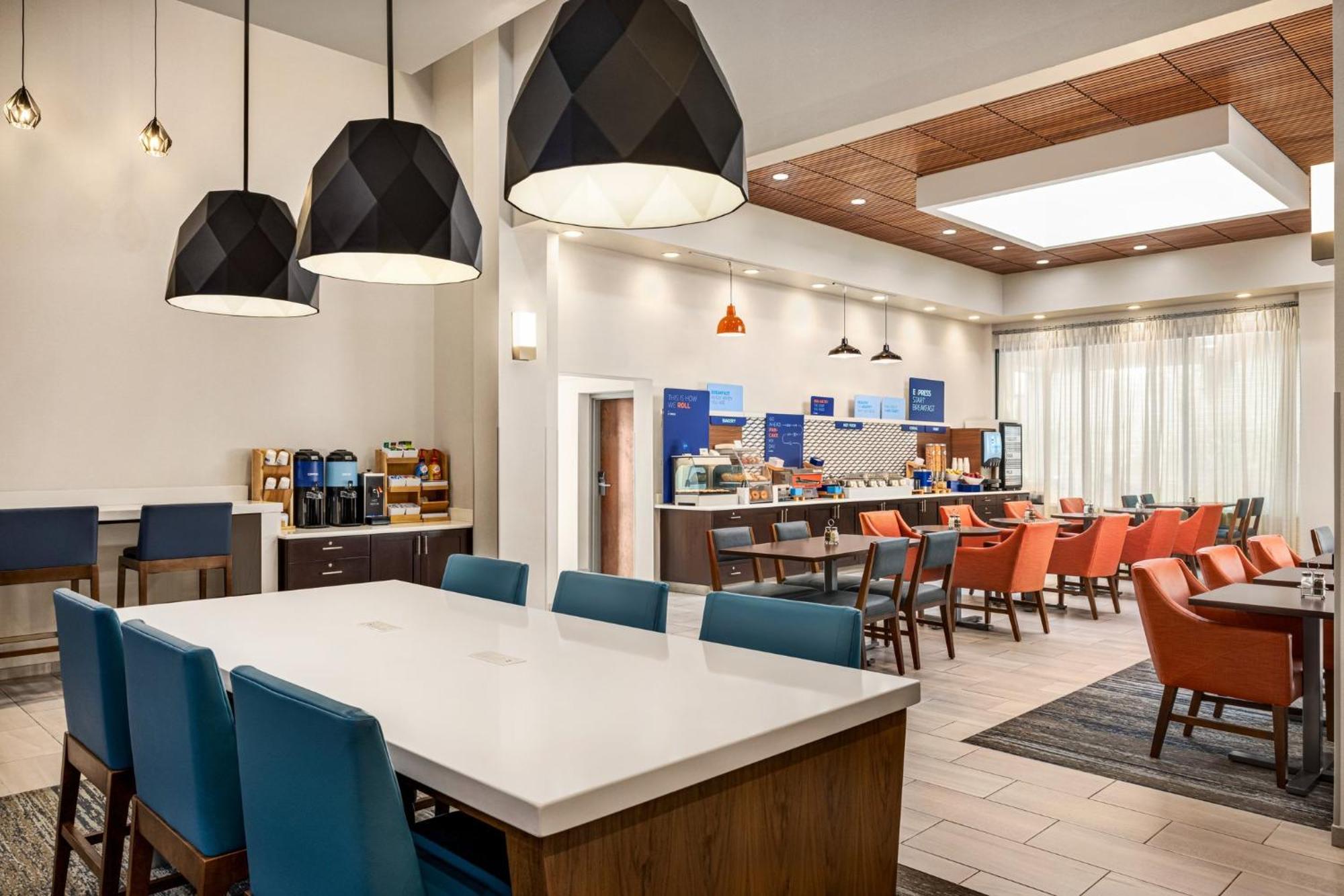 Holiday Inn Express Hotel & Suites Indianapolis W - Airport Area By Ihg Ngoại thất bức ảnh