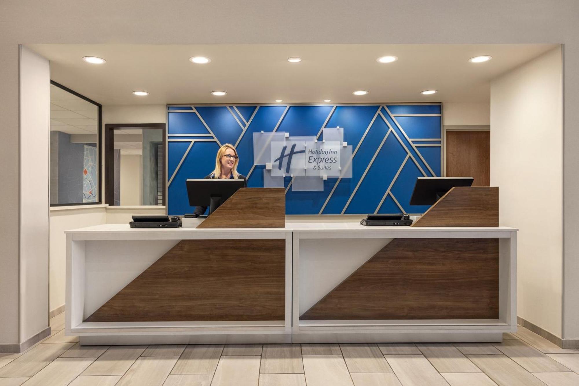Holiday Inn Express Hotel & Suites Indianapolis W - Airport Area By Ihg Ngoại thất bức ảnh