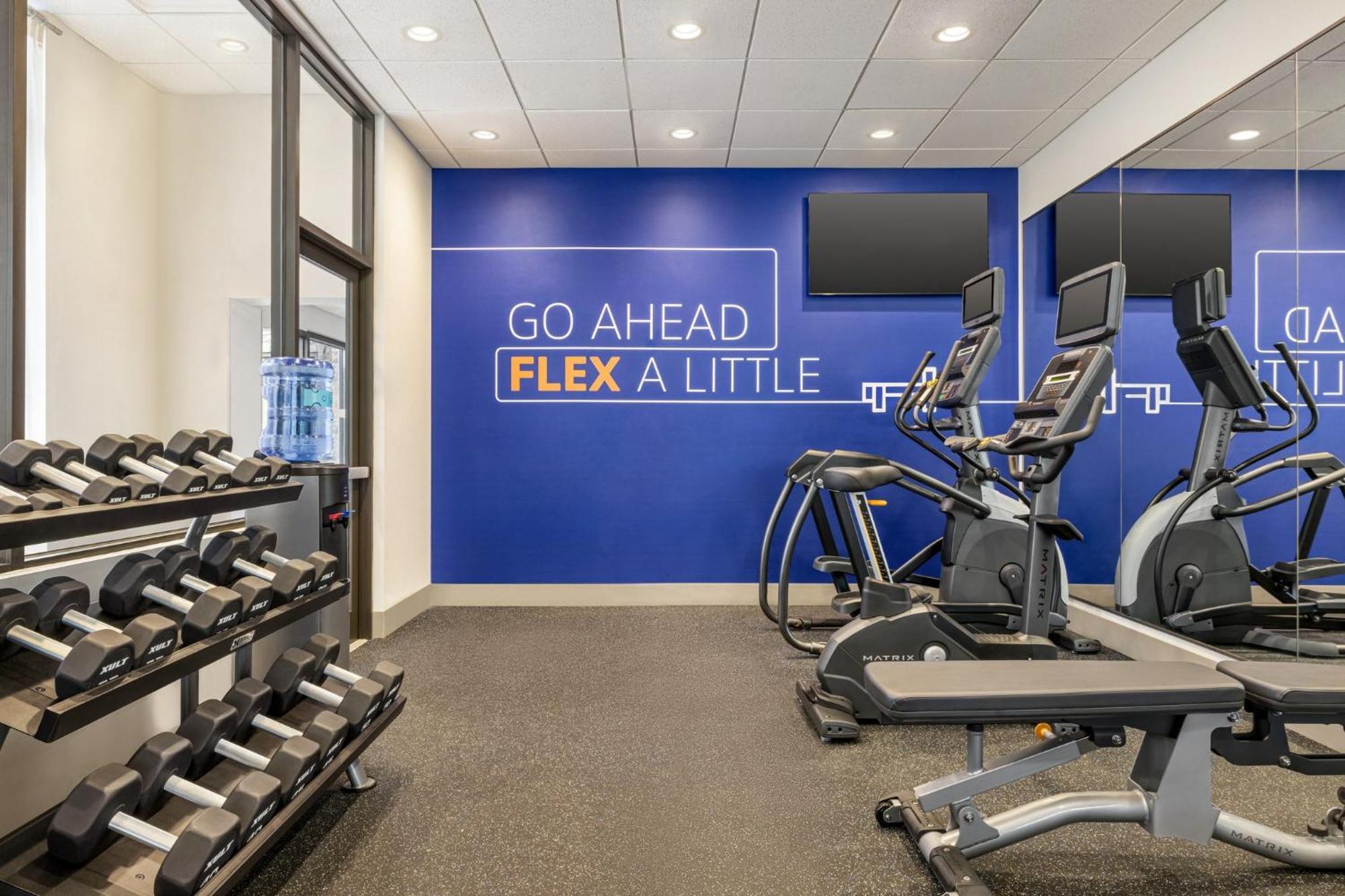 Holiday Inn Express Hotel & Suites Indianapolis W - Airport Area By Ihg Ngoại thất bức ảnh